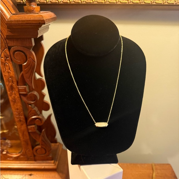 Rare Kendra Scott Aria Heart Magnesite 14K Gold White Pendant Necklace - Picture 6 of 9